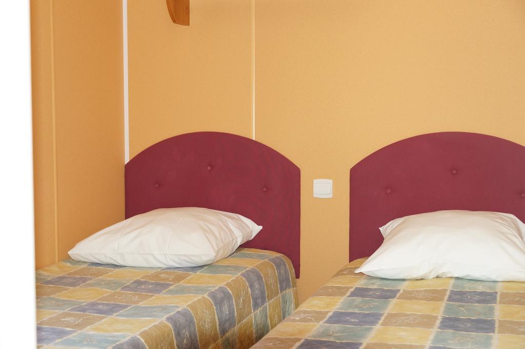 Camping Les Castors Calvi  Exterior photo