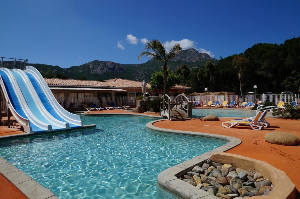 Camping Les Castors Calvi  Exterior photo